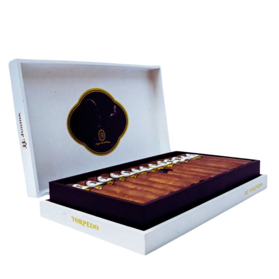 Torpedo cigar box